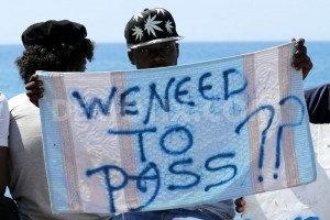 migrants-stranded-at-ventimiglia-on-frenchitalian-border_7871470