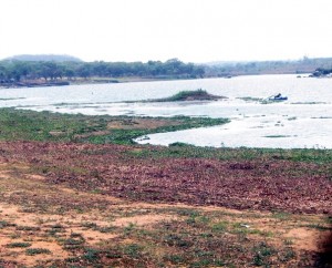 Lake Chivero is drying up