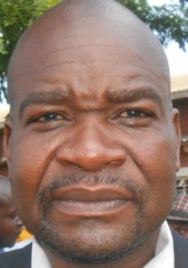 His four year old son got a stand ... Chitungwiza Mayor, Philip Mutoti