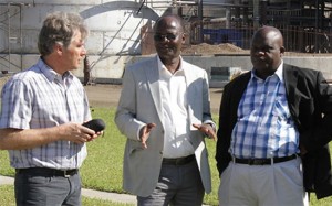 Ethanol producer Billy Rautenbach (left) with Jonathan Moyo and Enock Porusingazi