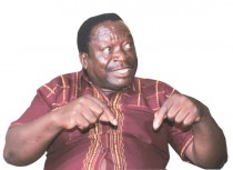 Mutsvangwa Pays Emotional Tribute To Matemadanda