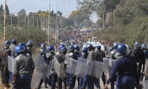 riot police2