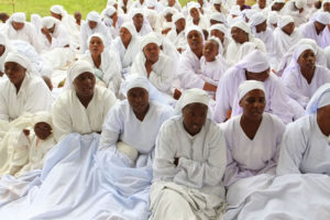 apostolic-church-congregants