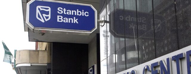 Stanbic Bank pledges USD30,000 to help keep Victoria Falls clean