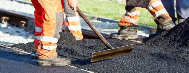 Bulawayo residents call for better roads as city launches service scorecard