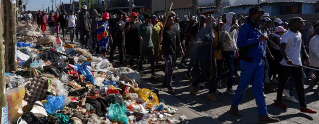 South African protesters go door-to-door forcing immigrants from their homes