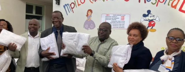 Mpilo Hospital receives 800 pairs of bed sheets in boost to patient care