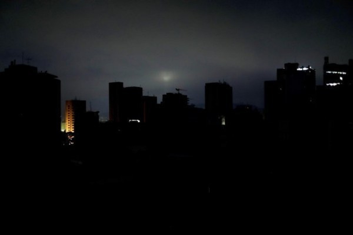 ZESA restores power nationwide after fault triggers four-hour blackout