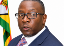 Top lawyer Uriri declines Chivayo’s $350k gift after public tribute