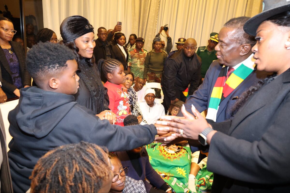 No body viewing for Chivayo, wife after horror crash